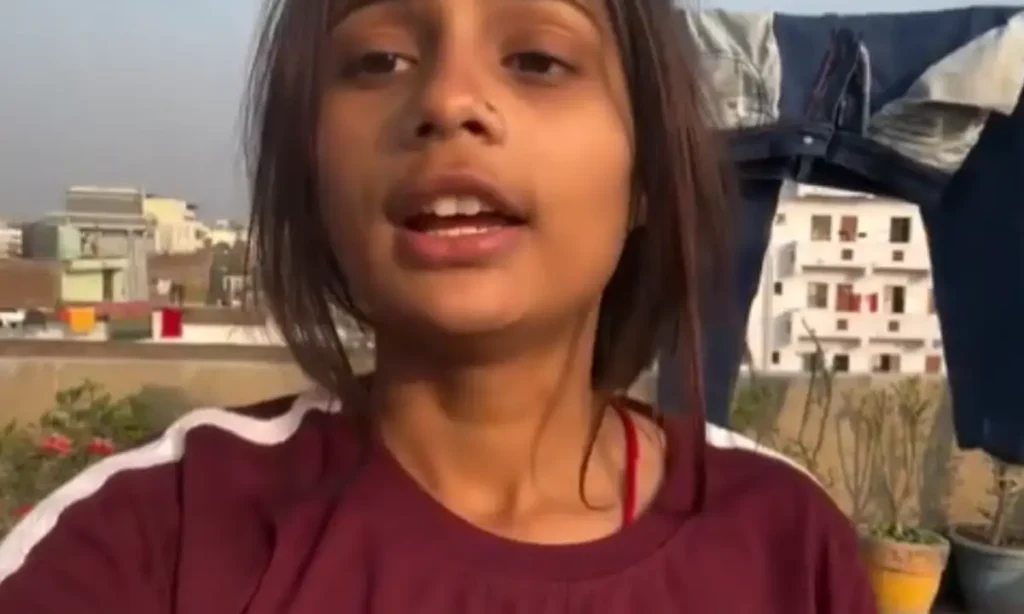 Paro Arti Dancer: जाने पारो आरती का वायरल वीडियो कैसे हुआ लीक 1 Pic Credit: Instagram