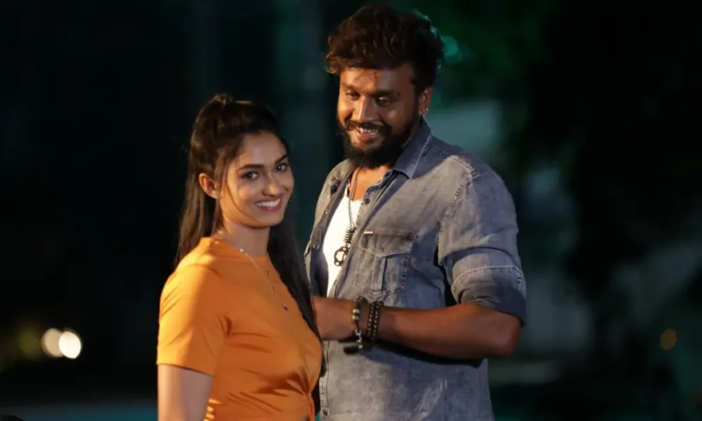 Vaamana Review Hindi:एक्शन के साथ माँ की ममता का बेजोड़ कांसेप्ट, इमोशंस और मारधाड़ एक साथ 1 Vaamana Review Hindi