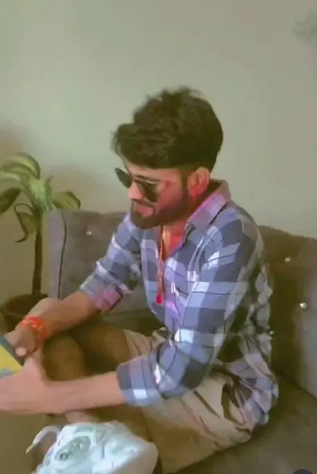 भोजपुरी सिंगर अभय लाल यादव का सफर: कमालपुर से सिनेमाई शोहरत तक 1 Bhojpuri Singer Abhay Lal Yadav