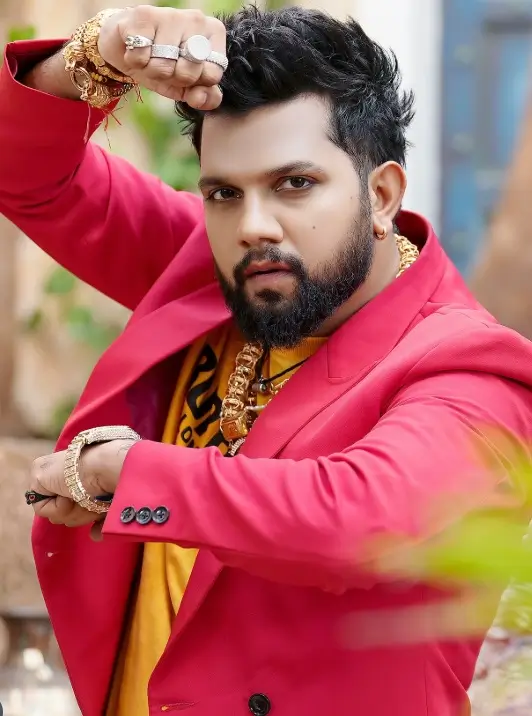 बिग बॉस 19: भोजपुरी सनसनी नीलकमल सिंह की धमाकेदार एंट्री&Quot; 2 Bhojpuri Singer Neelkamal Singh In Bigg Boss 19
