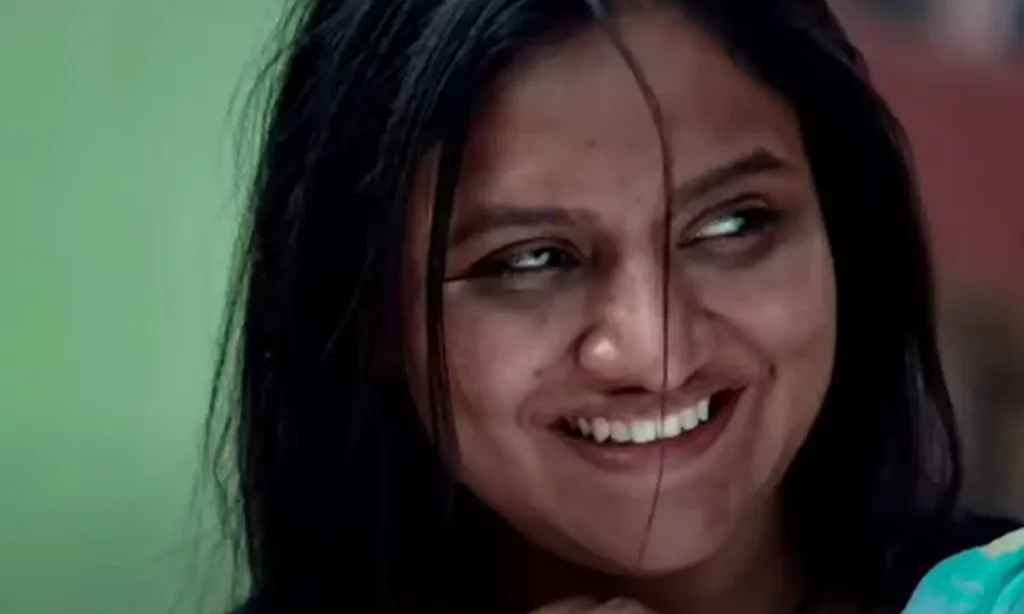 Swapna Mantapa Review: एक हिस्टोरिकल कहानी जो औरतों की जिंदगी को, क़रीब से छूती है 1 Swapna Mantapa Movie