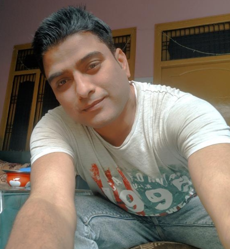 Amir Khan-Filmydrip- Author